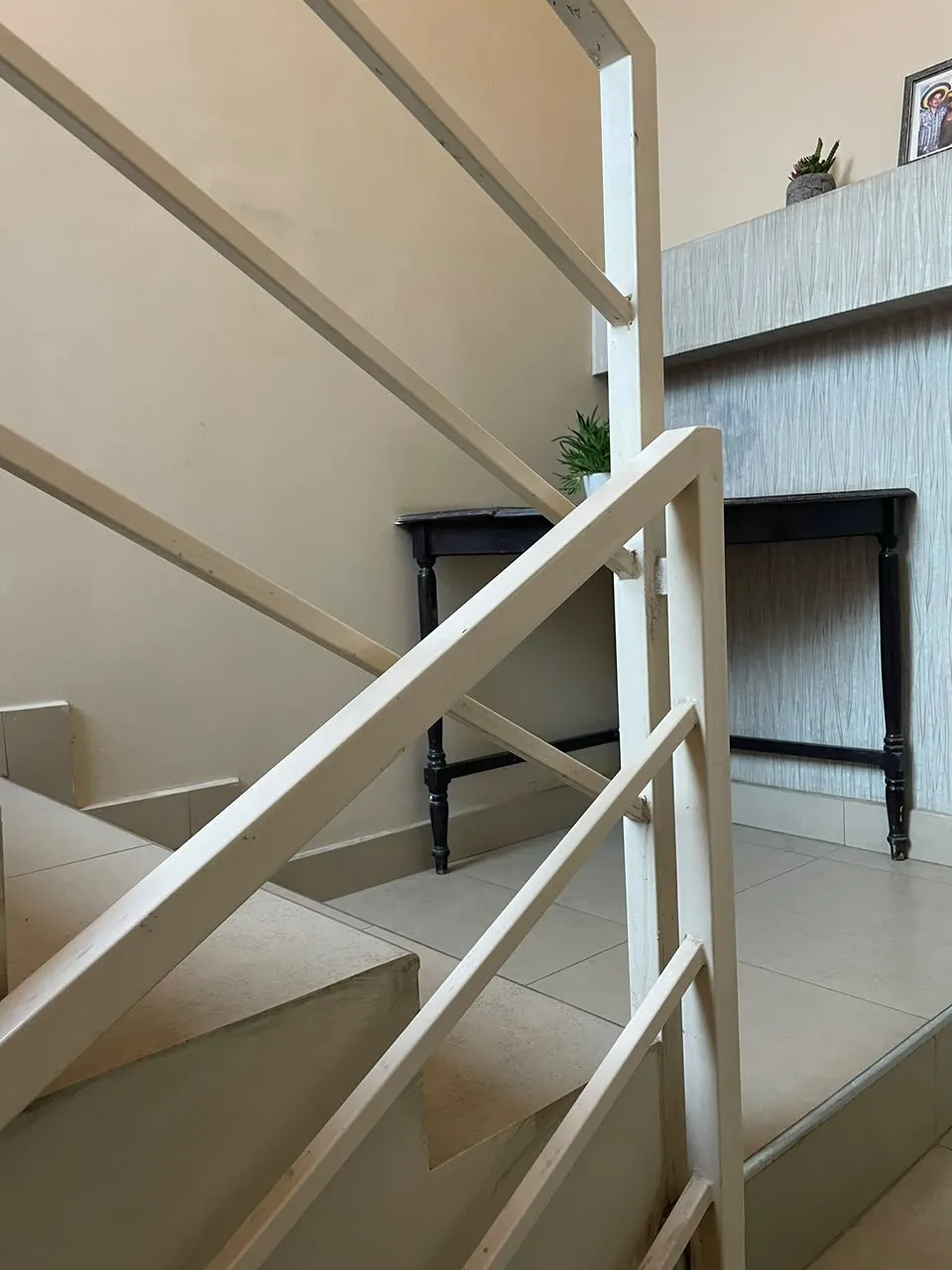 Escalera hacia el segundo piso